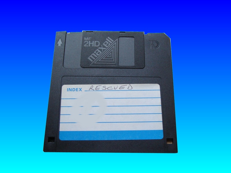 3.5inch floppy disks that was not recognised and would not open on the computer. It needed it's files transferred to Windows Word.
