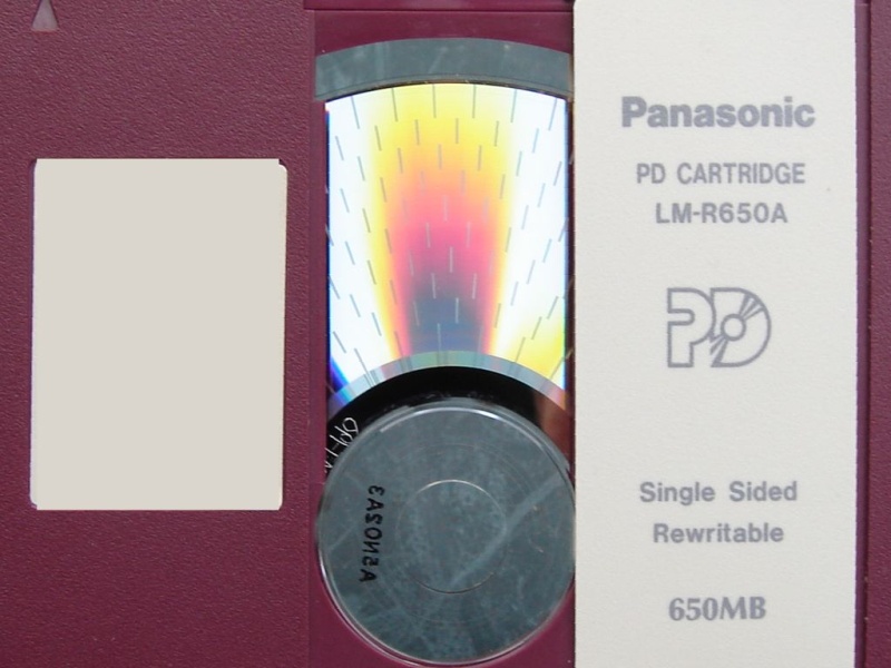 pd cartridge by panasonic lm-r650a in for file transfer.